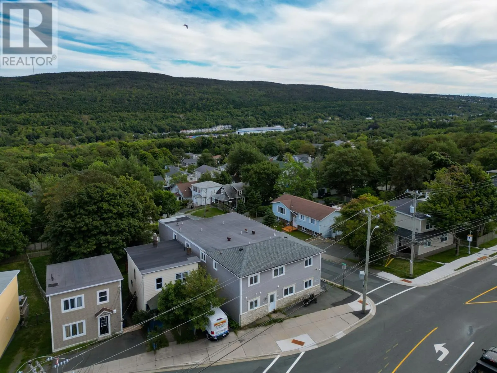 239 Craigmillar Avenue Unit#101, #101