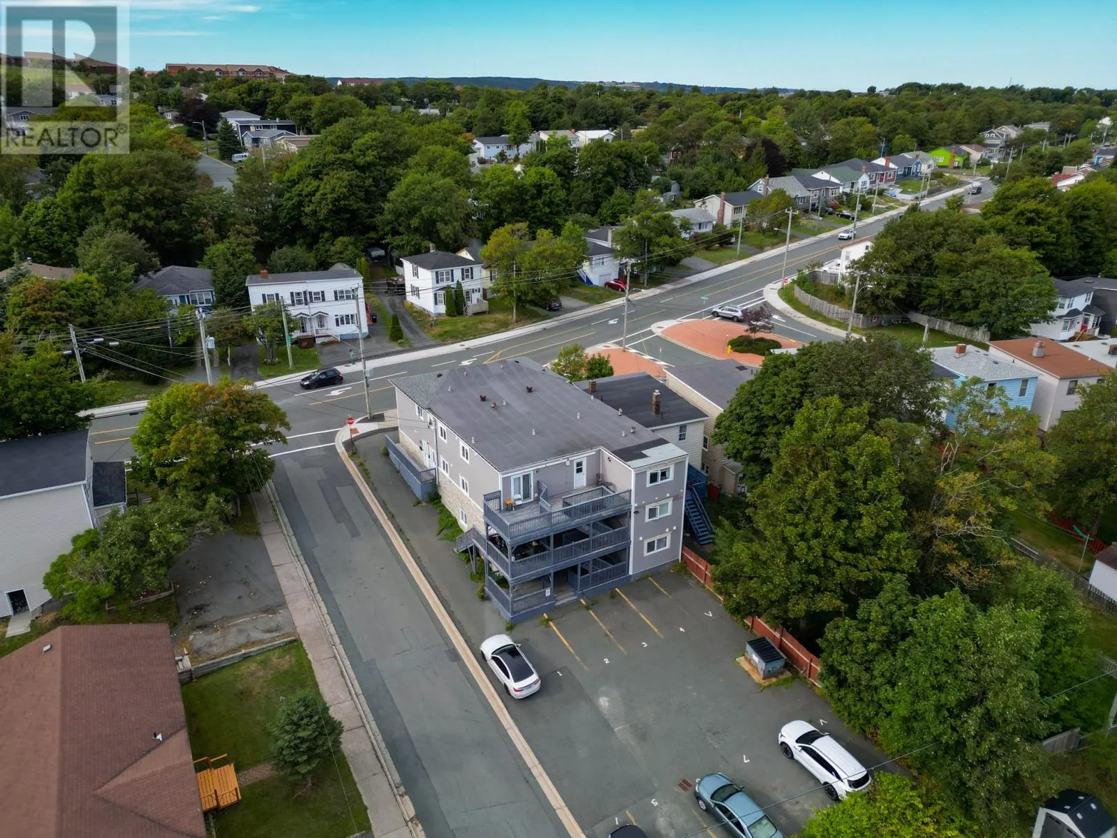 239 Craigmillar Avenue Unit#101, #101