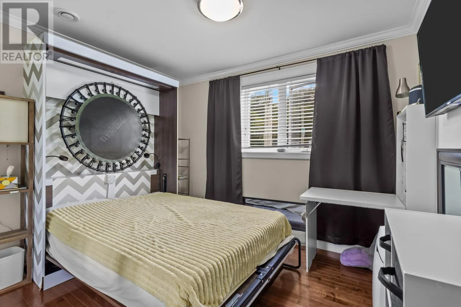239 Craigmillar Avenue Unit#101, #101