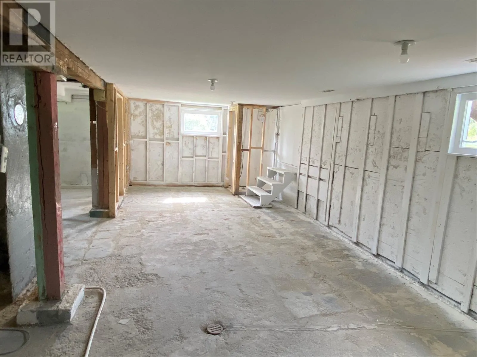 142 Caribou Road