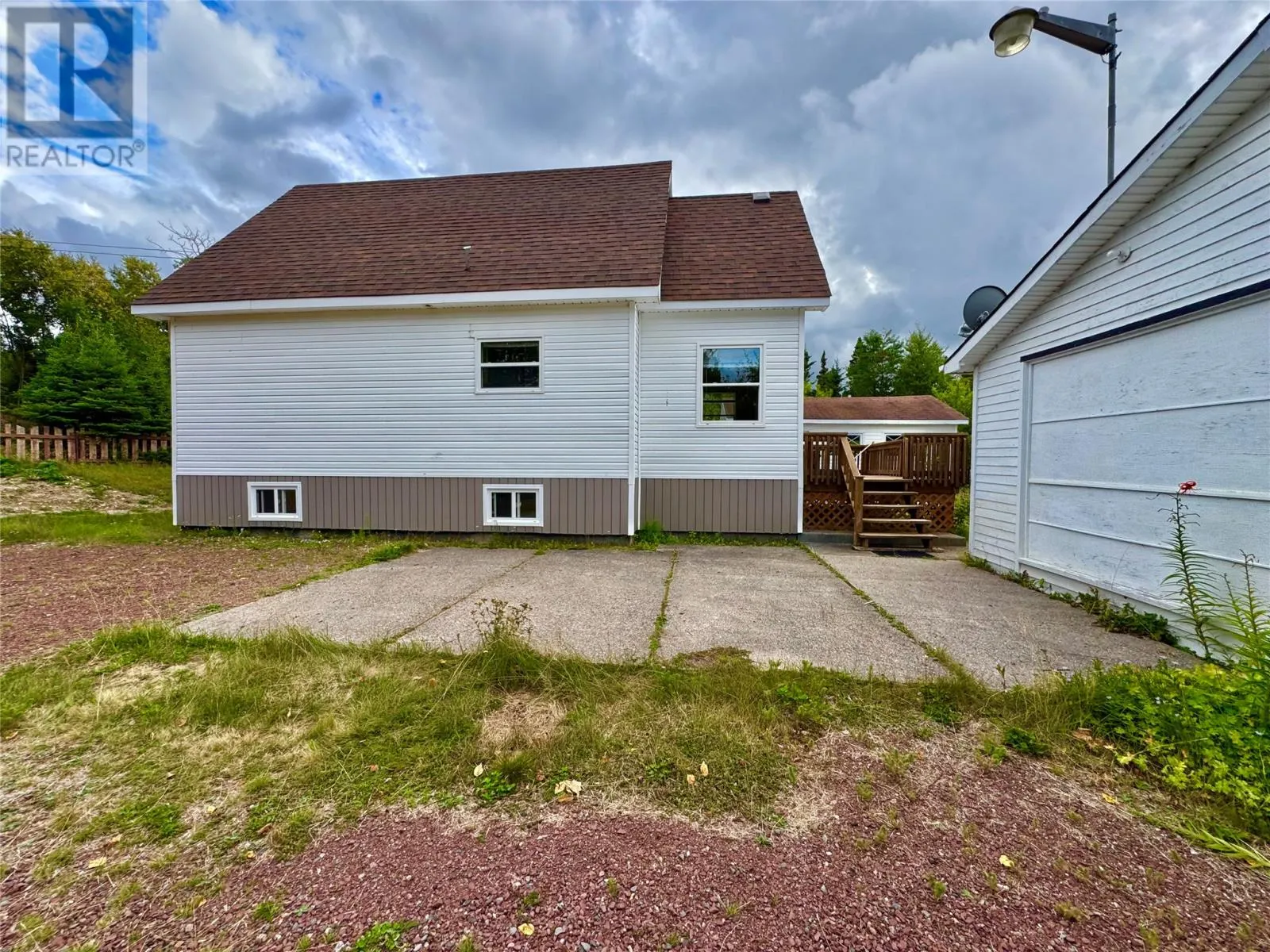 20 Pinetree Road