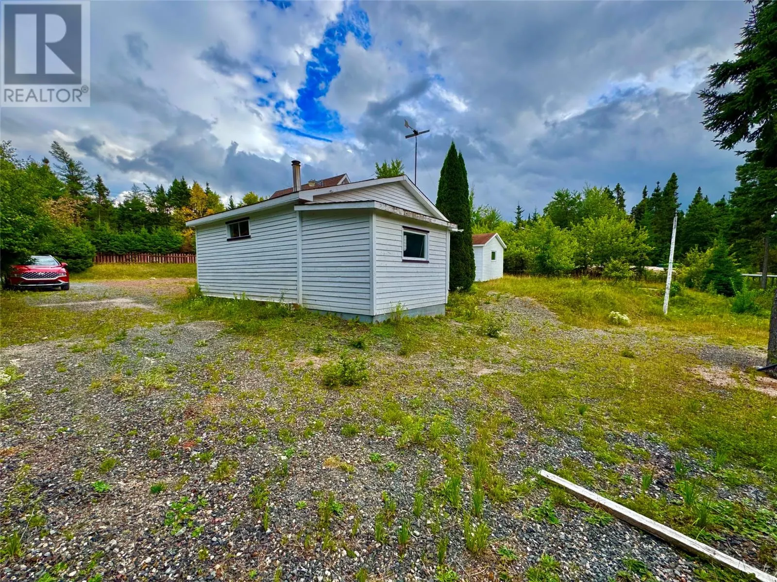 20 Pinetree Road
