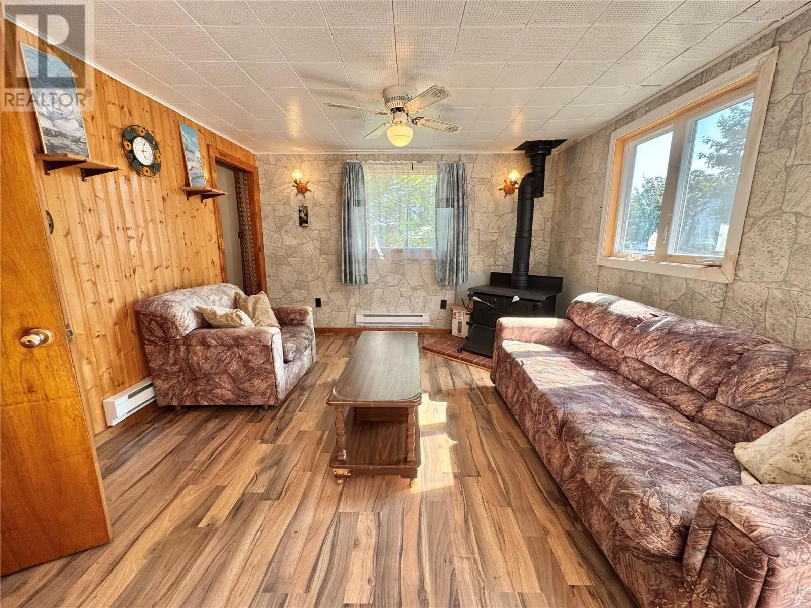 1 Riverview Road