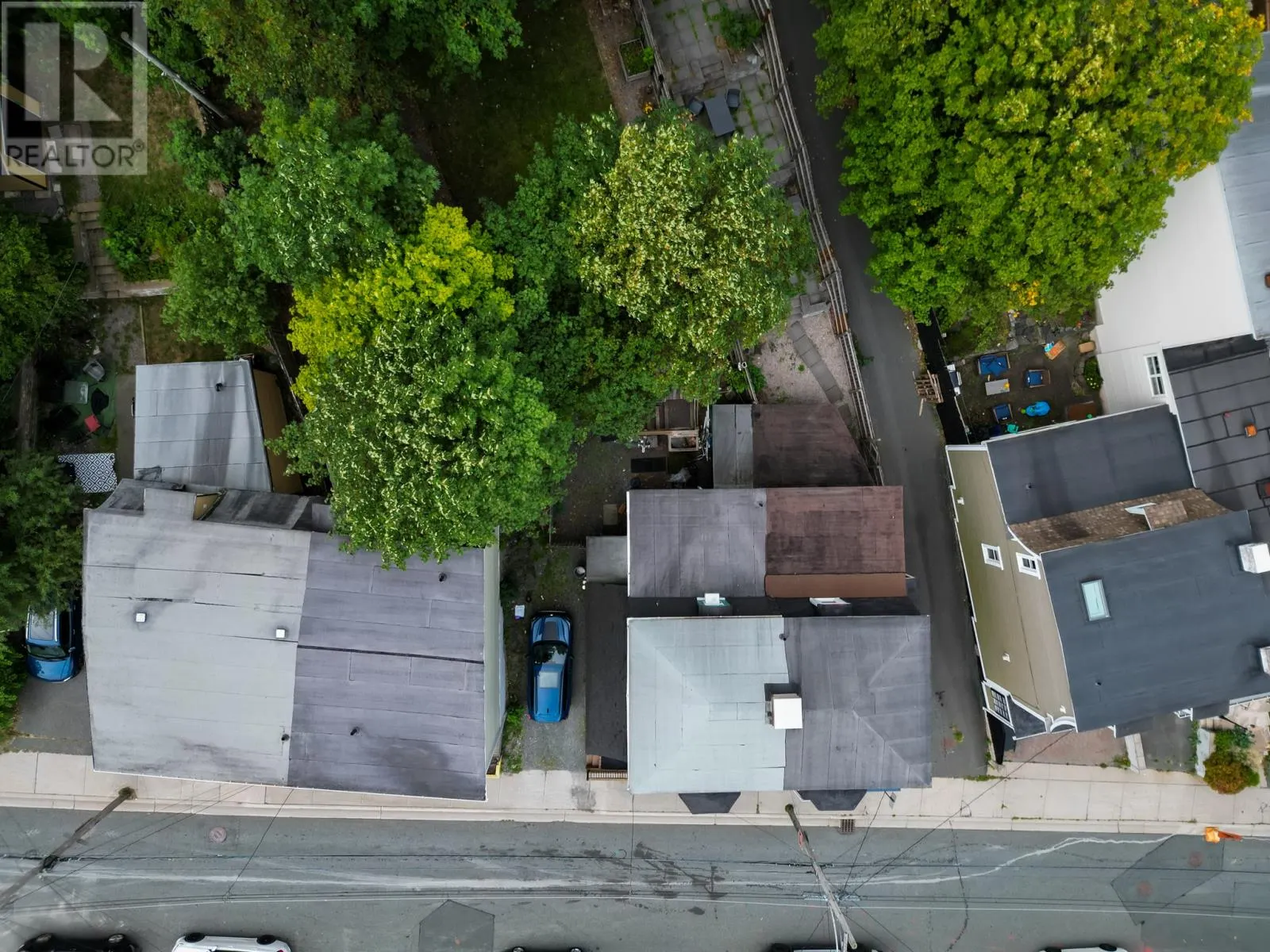 98 Pleasant Street