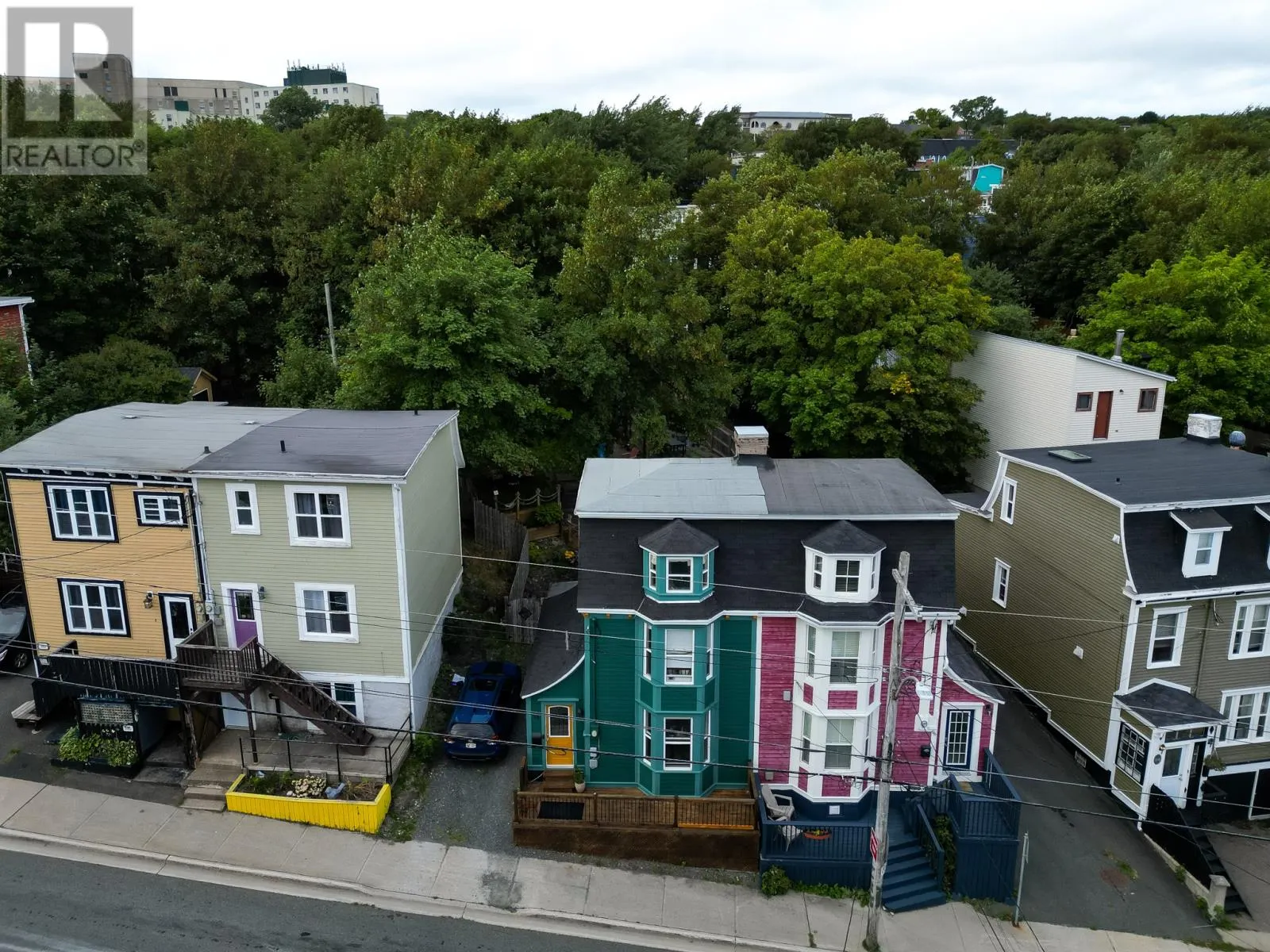 98 Pleasant Street