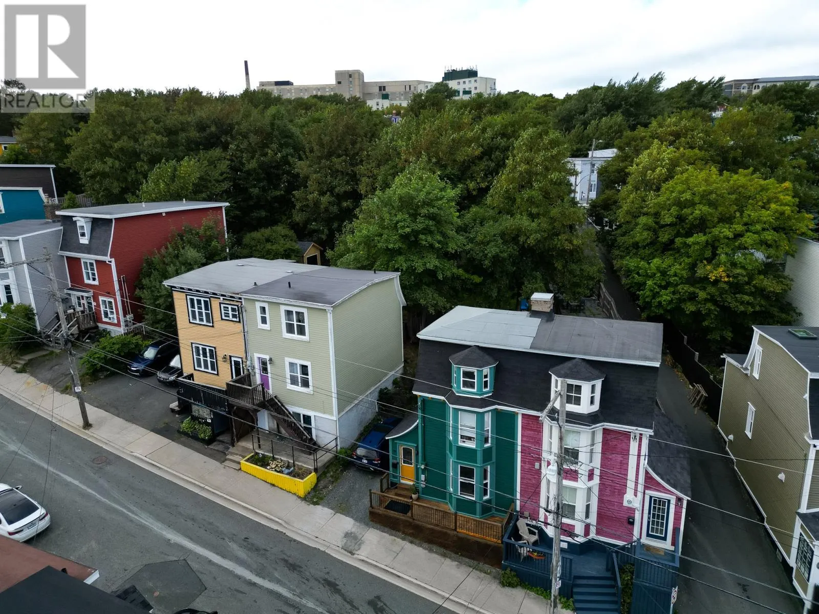98 Pleasant Street