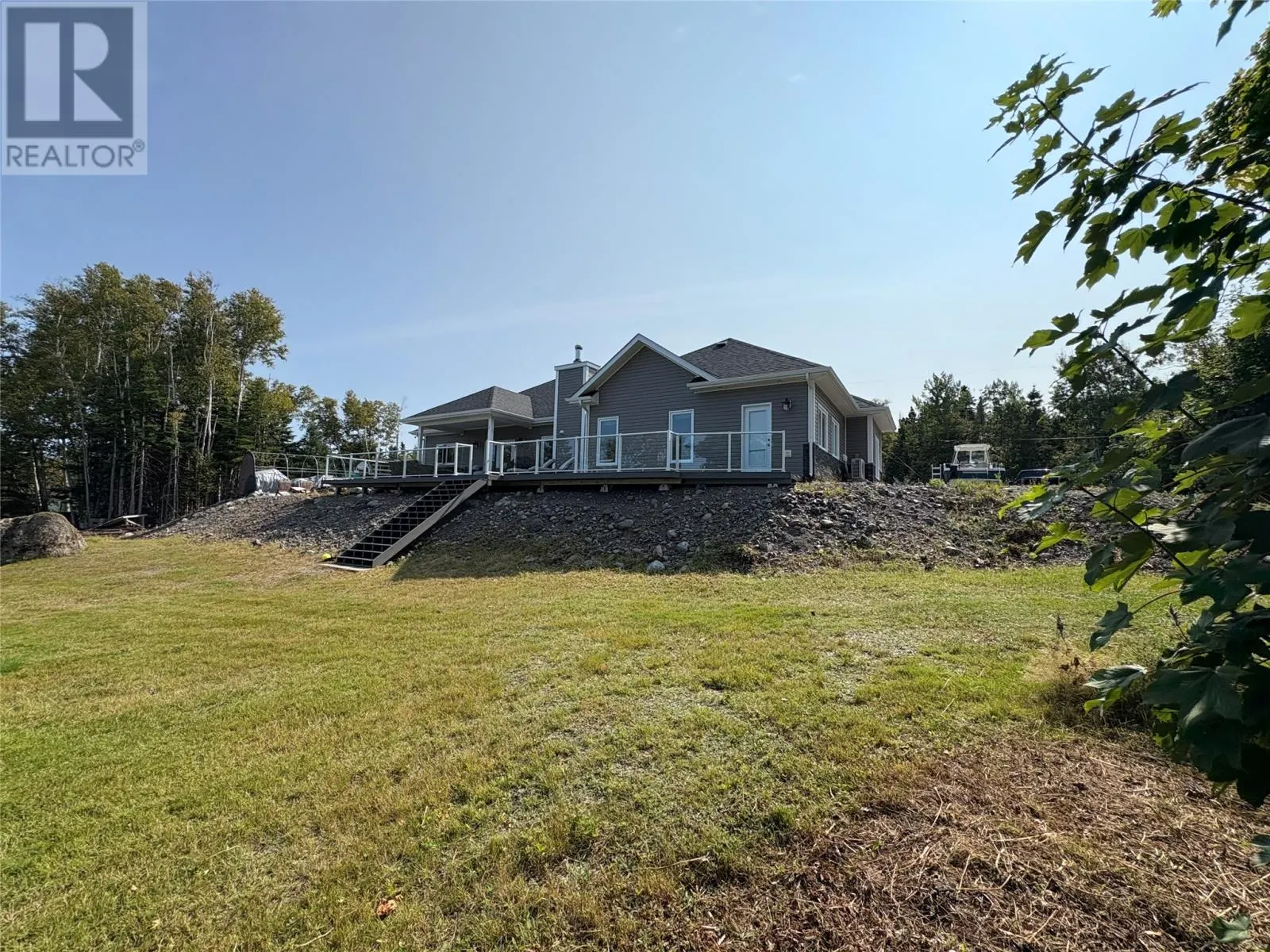 3 Porterville Road