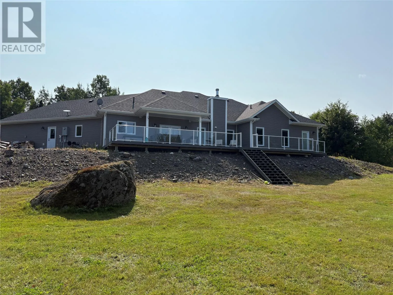 3 Porterville Road