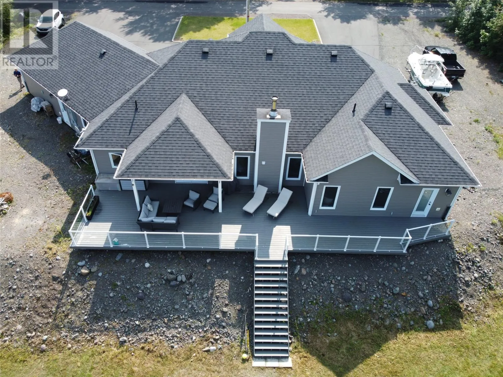 3 Porterville Road