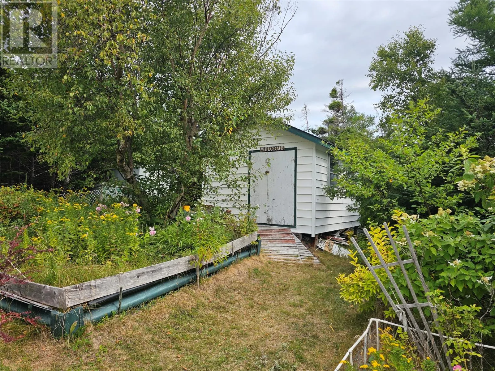 8 Campbells Brook Road