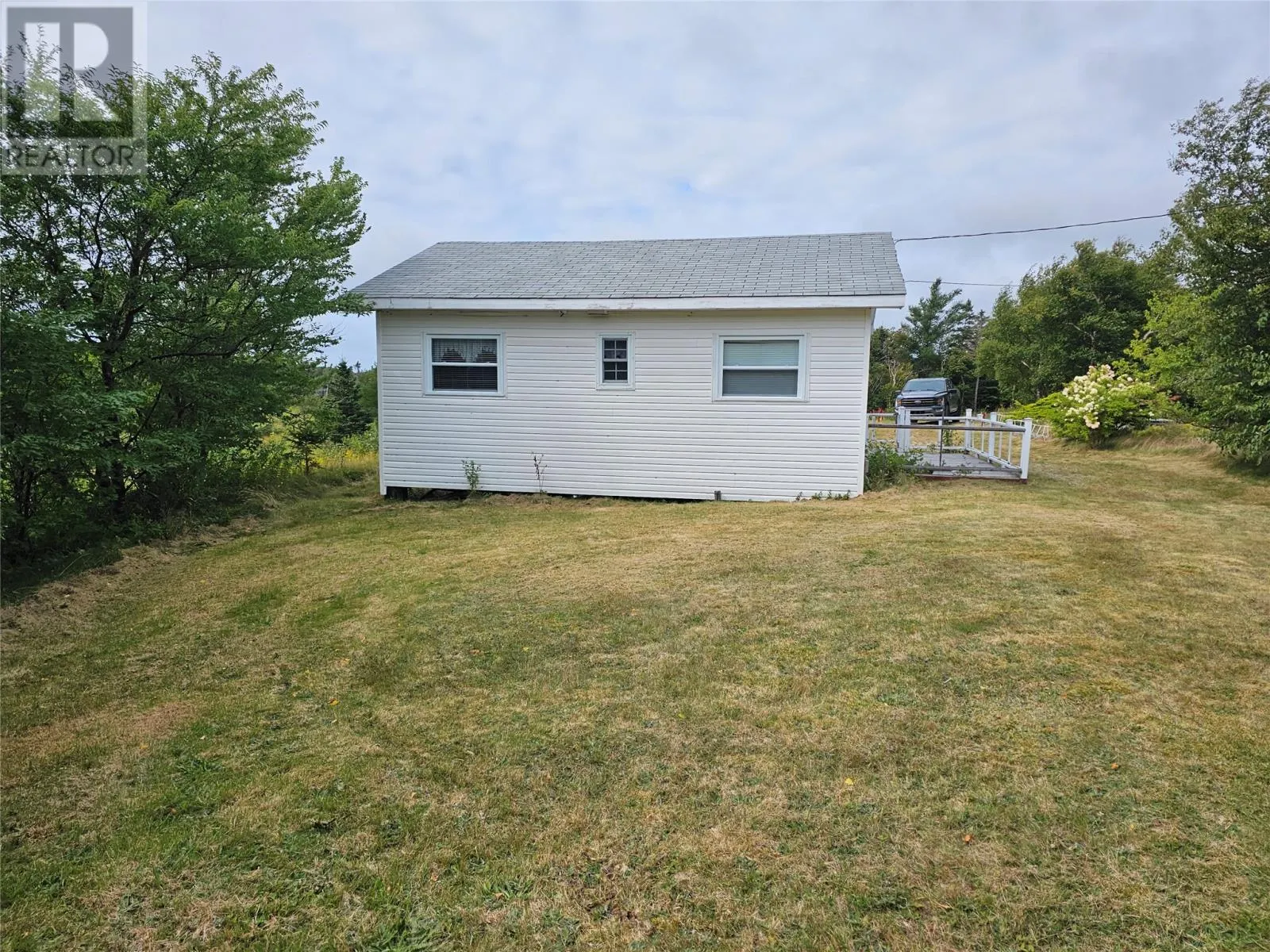 8 Campbells Brook Road