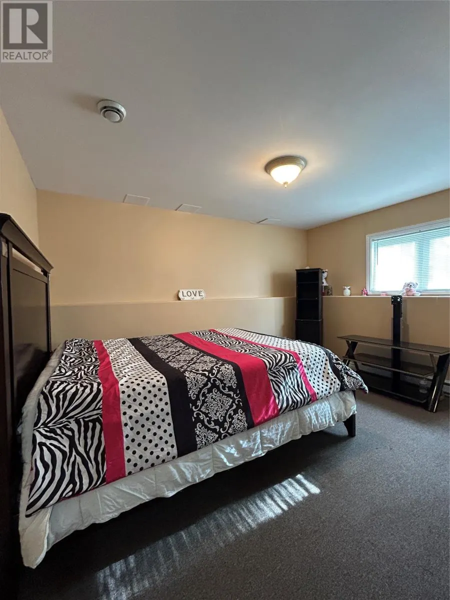 46 B Marshalls Drive