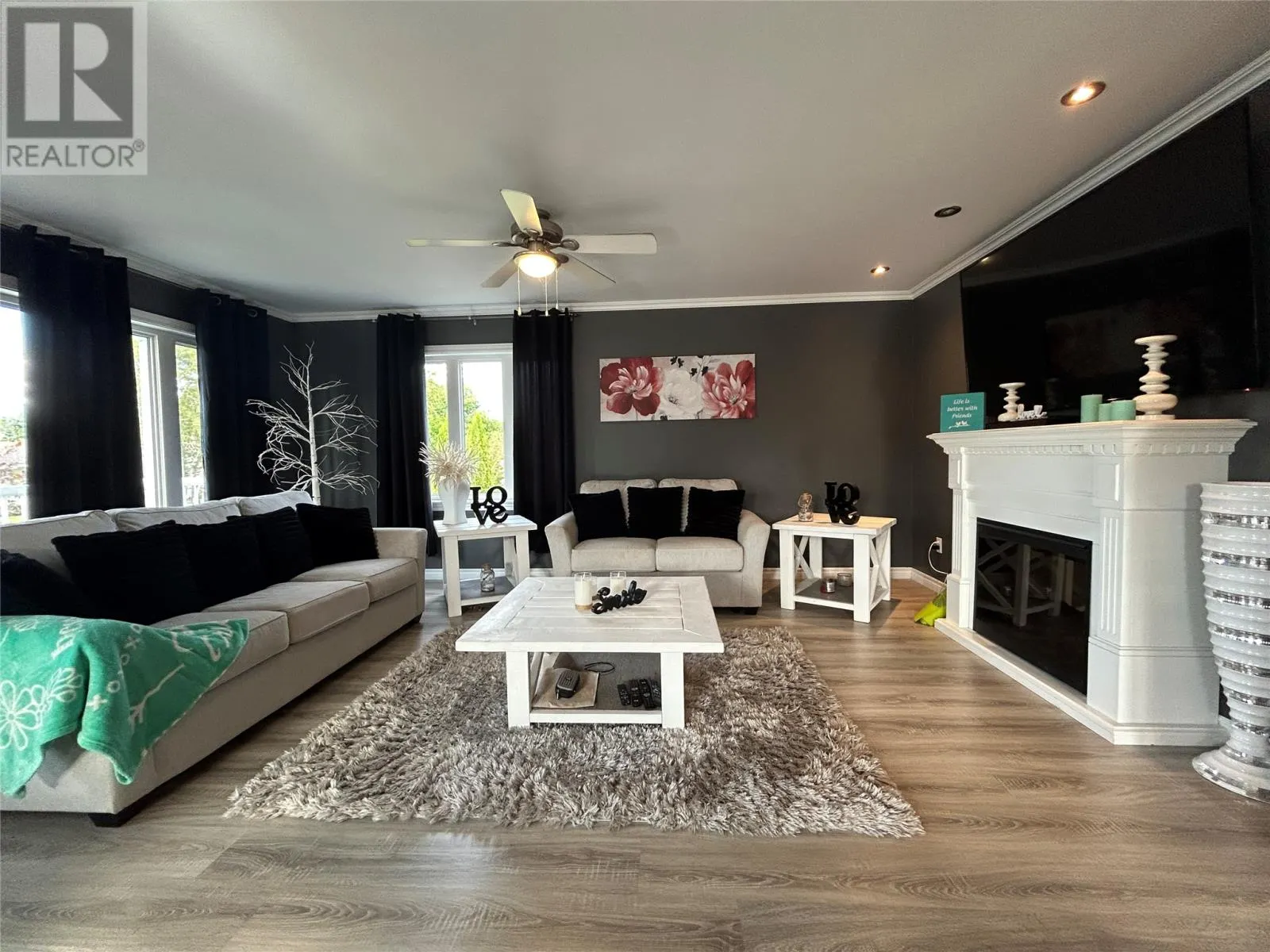 46 B Marshalls Drive