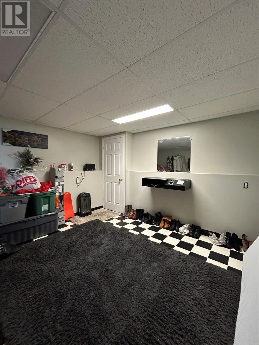 46 B Marshalls Drive