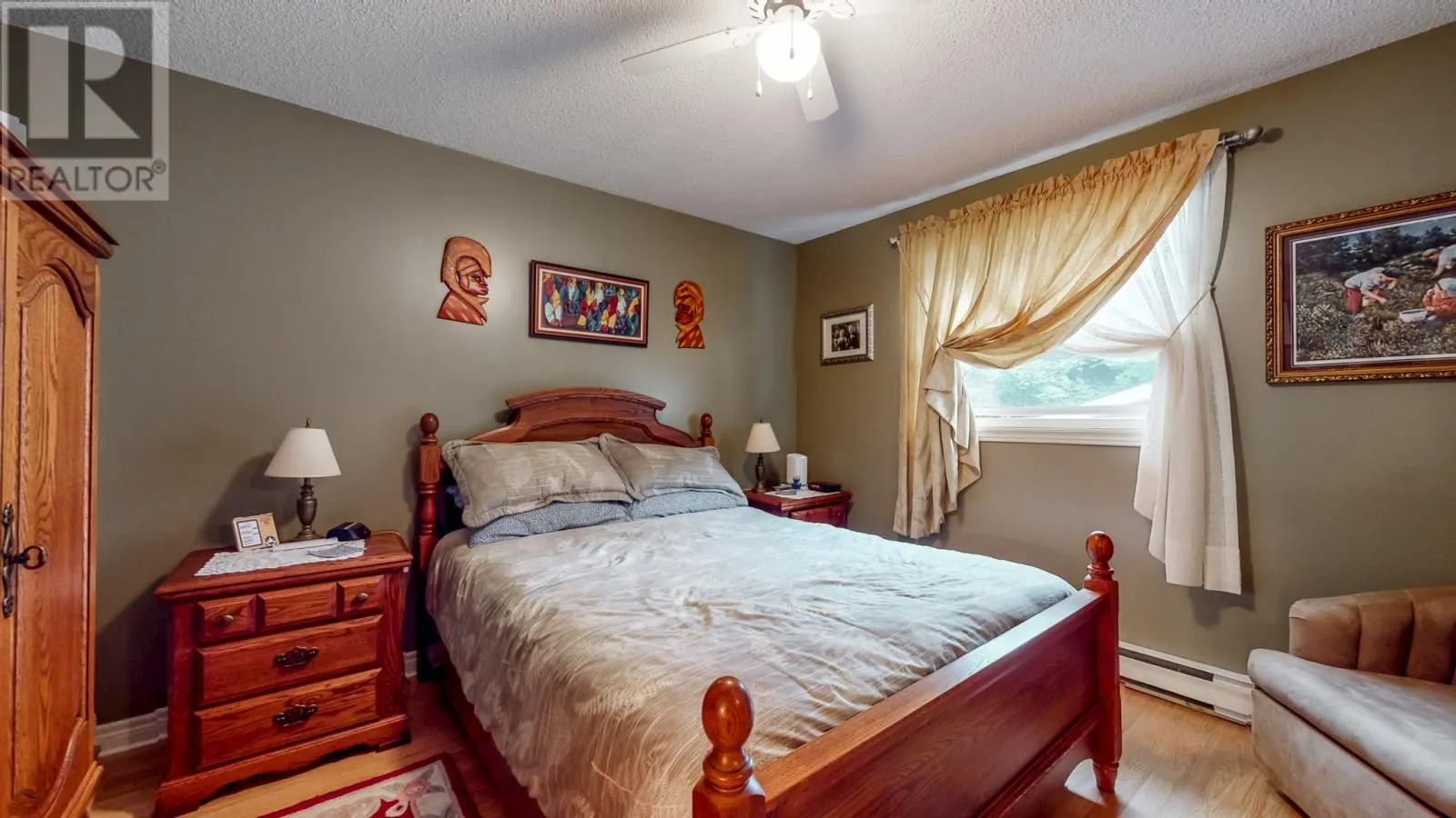 3 Paddon Place