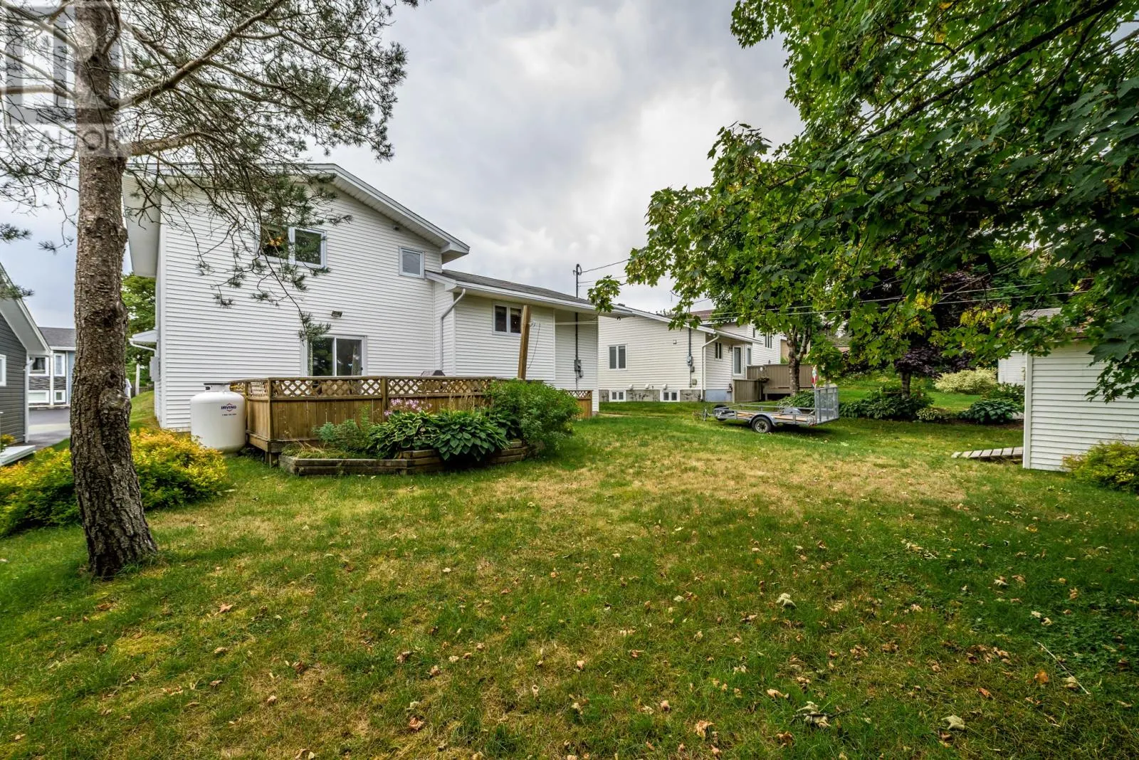 4 Wells Crescent