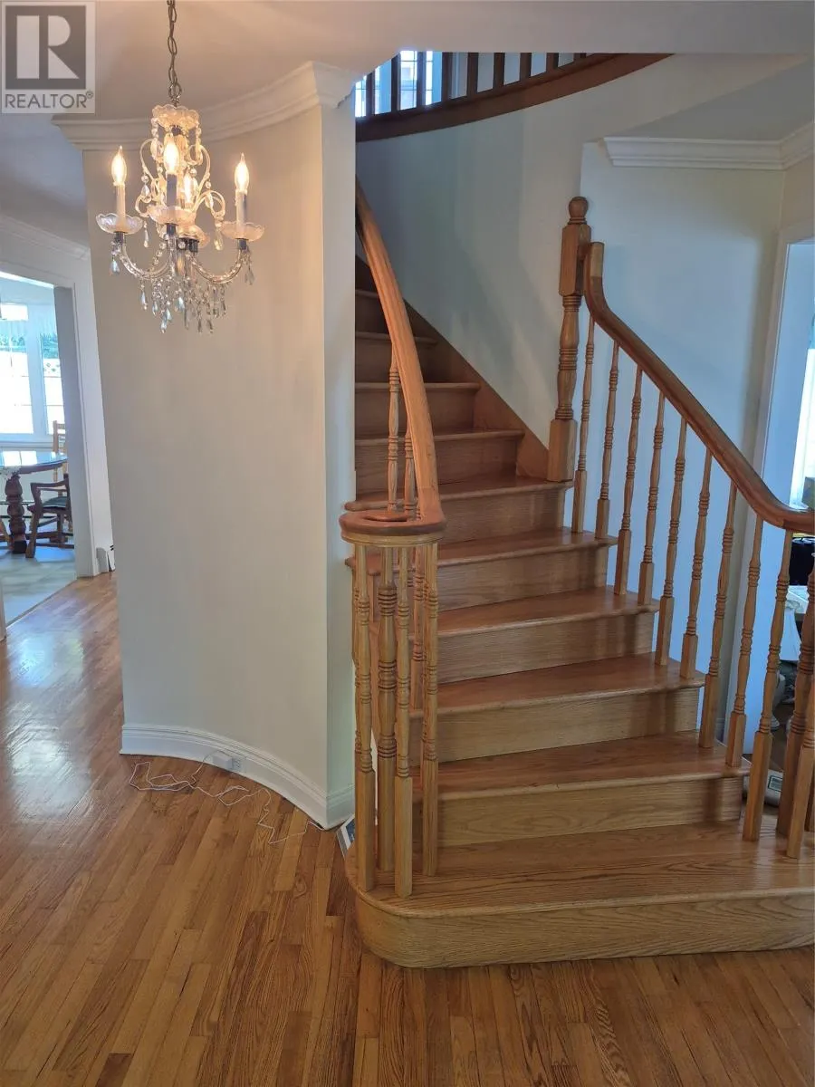 10 SOMERSET Place
