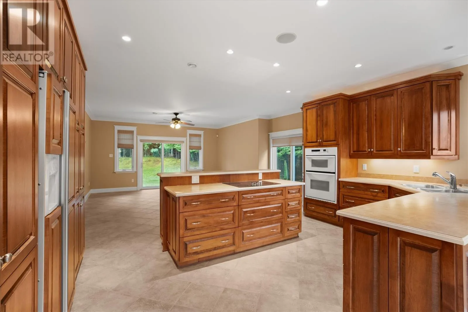8 Cayman Drive
