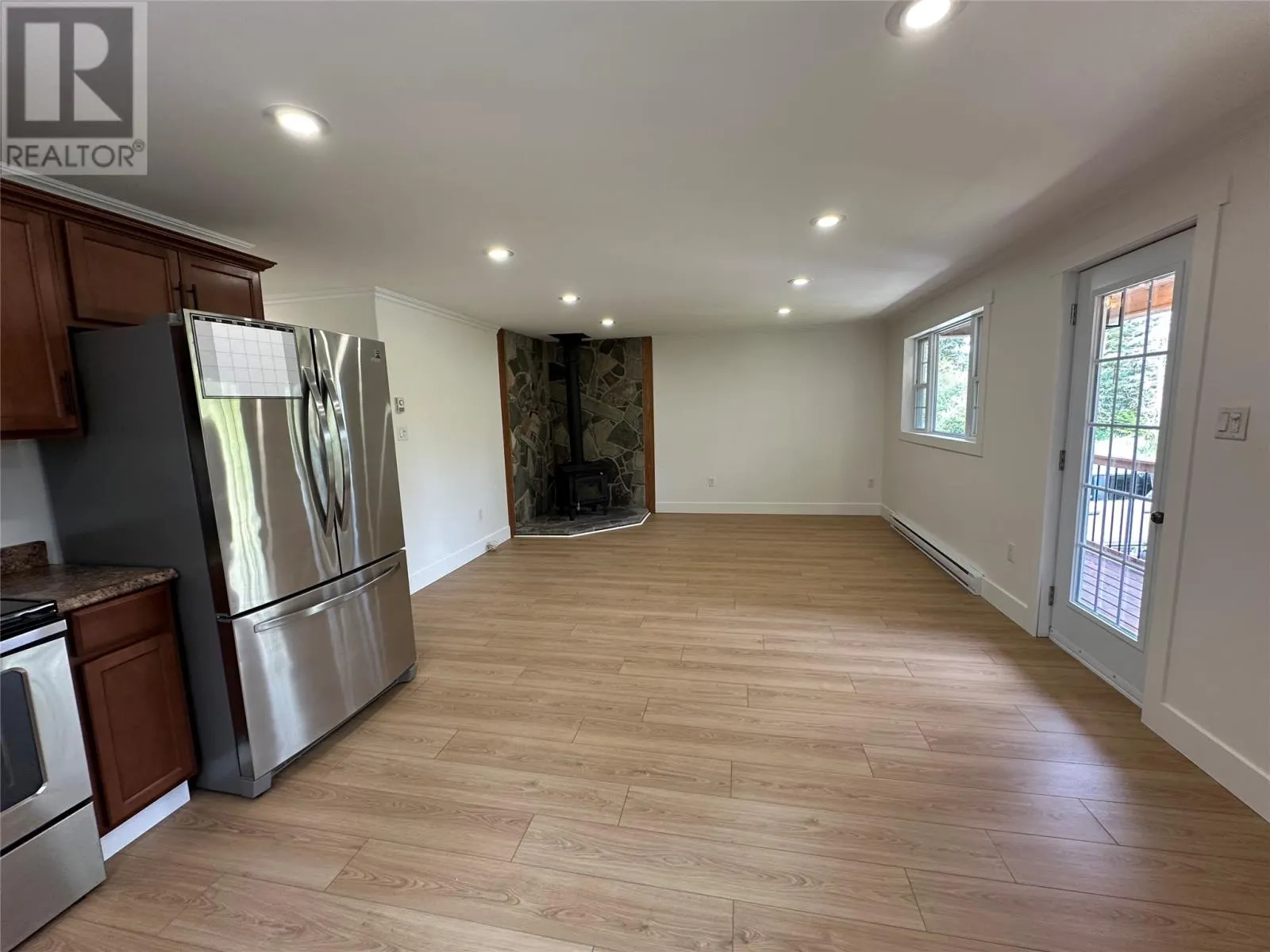 30 Willow Avenue