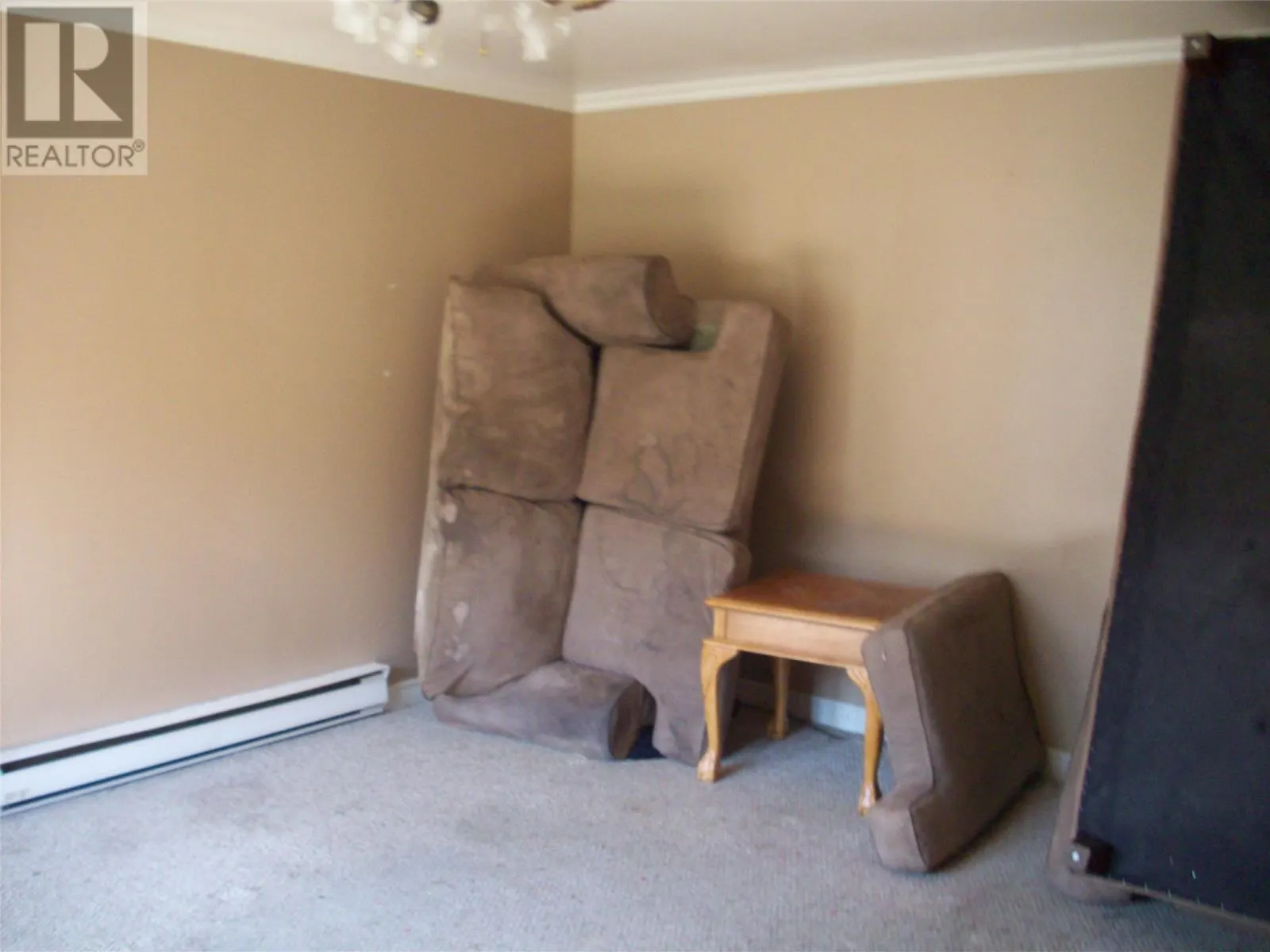 4 Tickleview Road