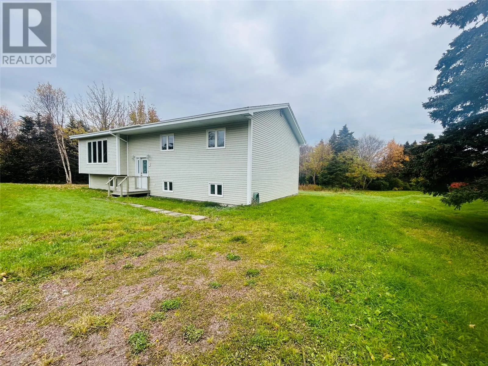 7 Hants Harbour Road