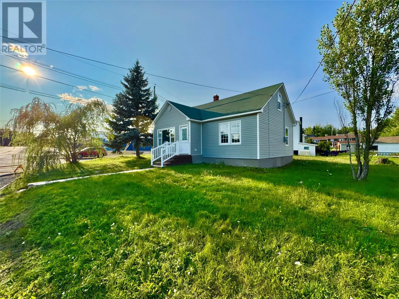 12 Bowater Avenue