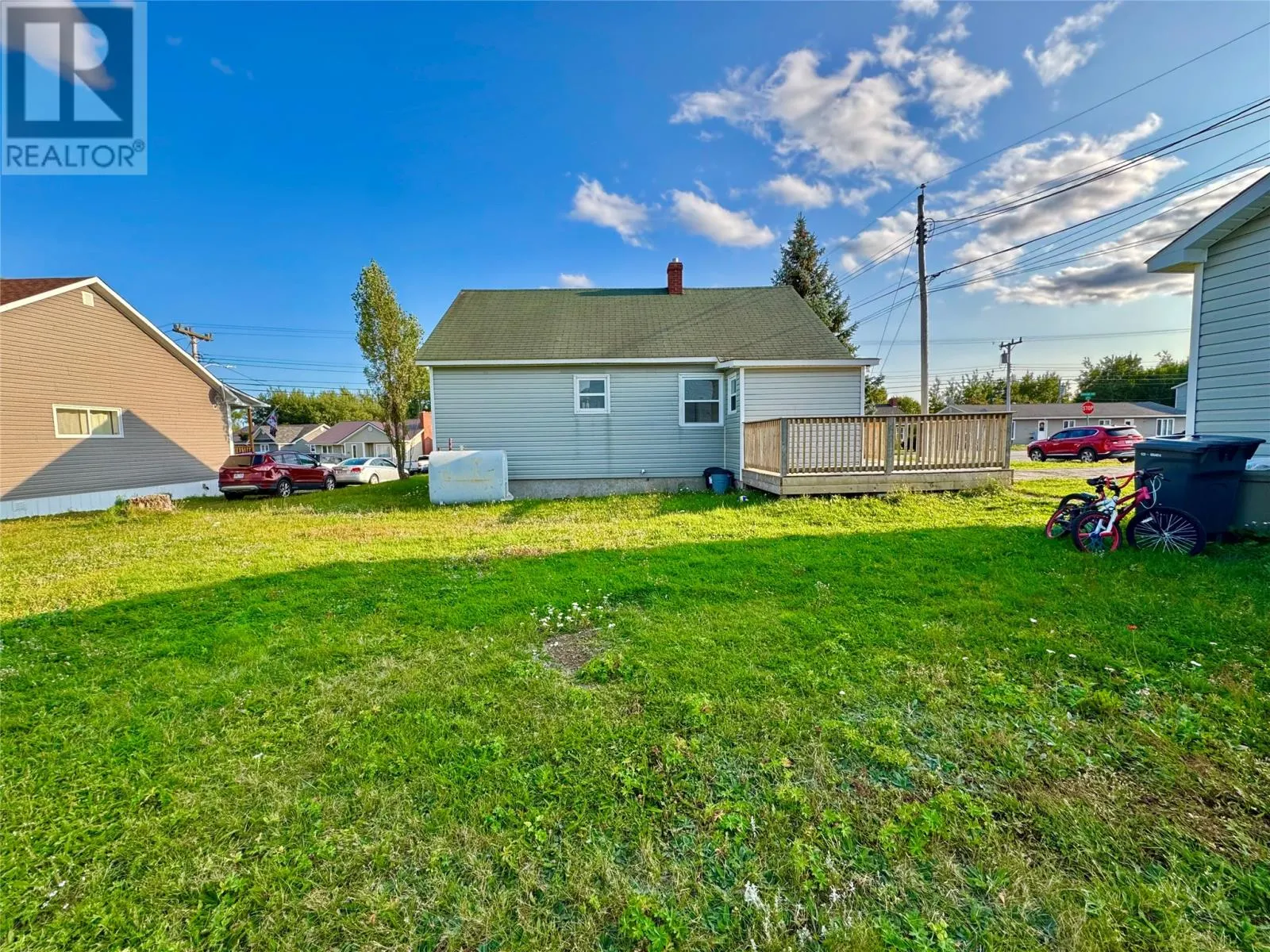 12 Bowater Avenue