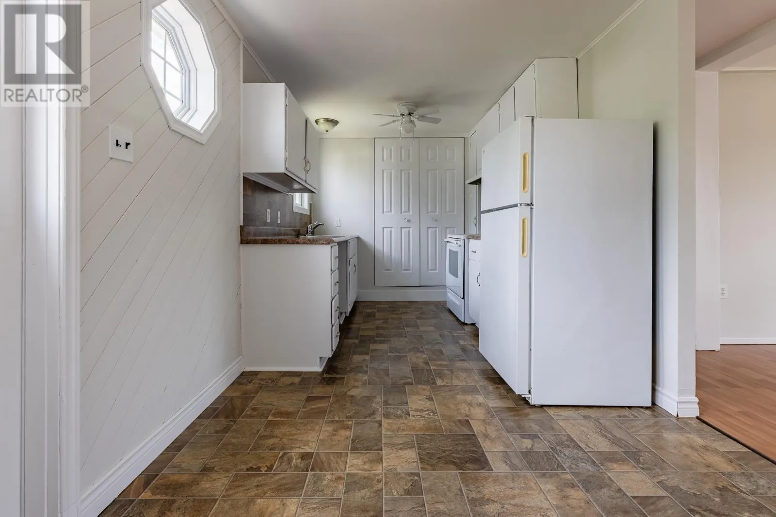 57 Sunnyslope Drive