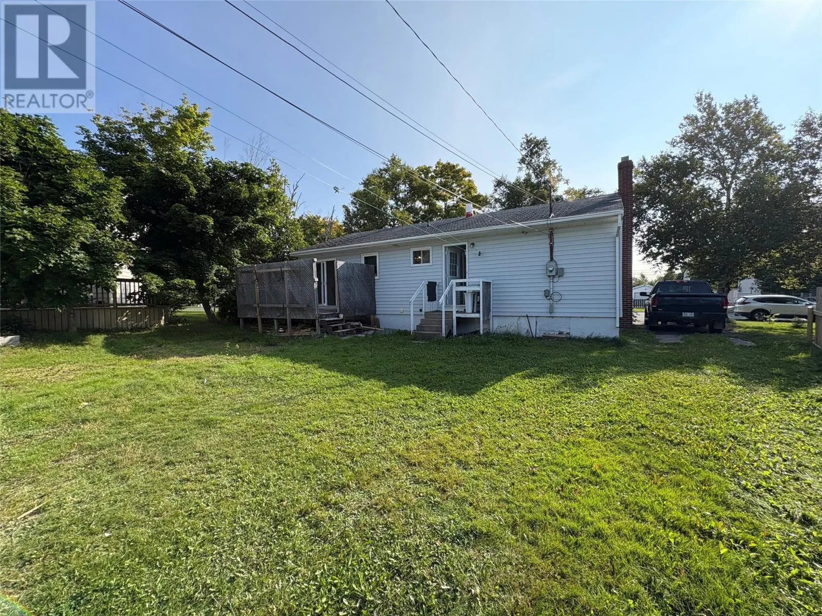 30 Alcock Crescent