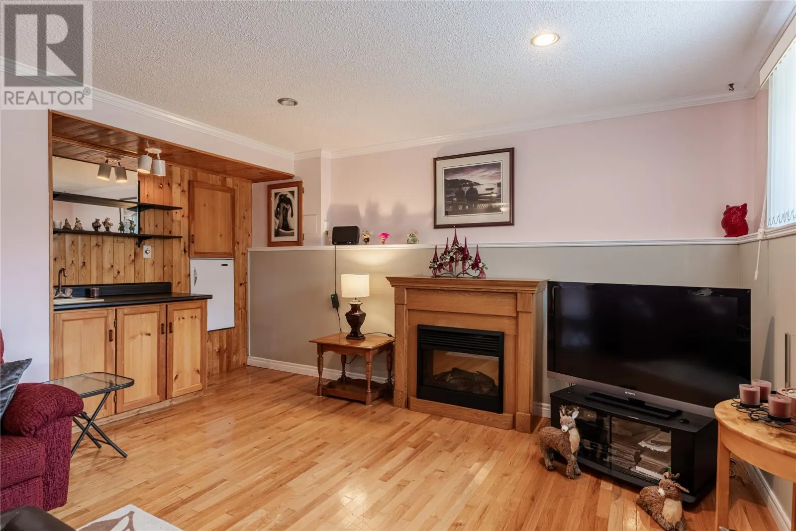 6 Mortimore Drive
