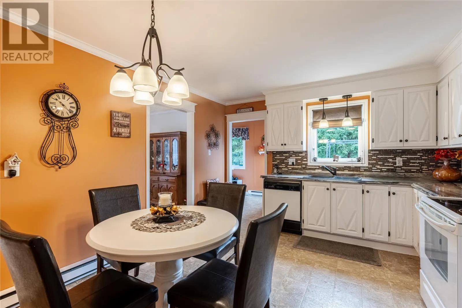 6 Mortimore Drive