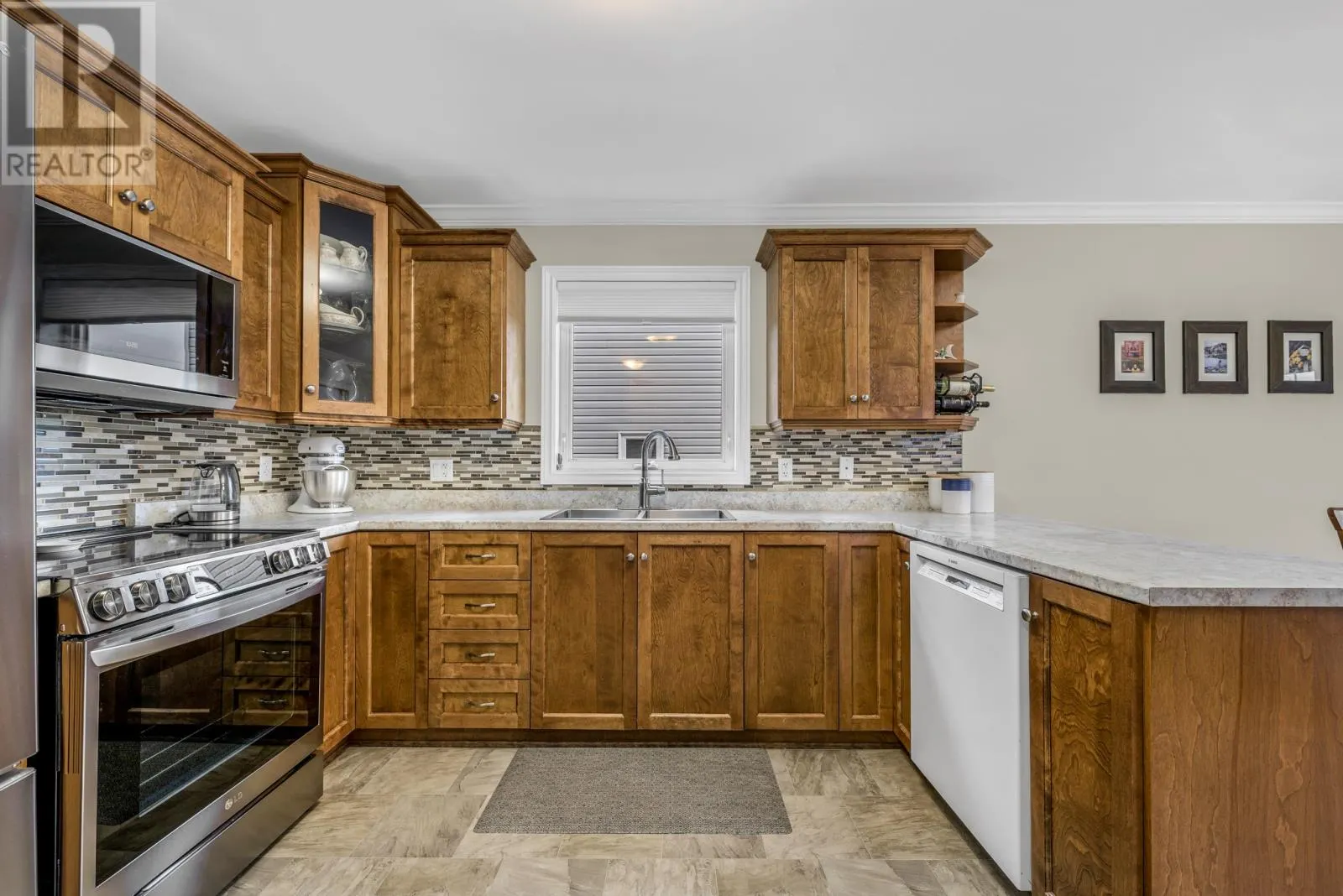 68 Hollyberry Drive