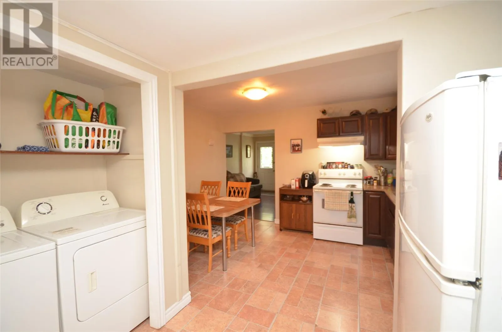 57 CHAMBERLAINS Road