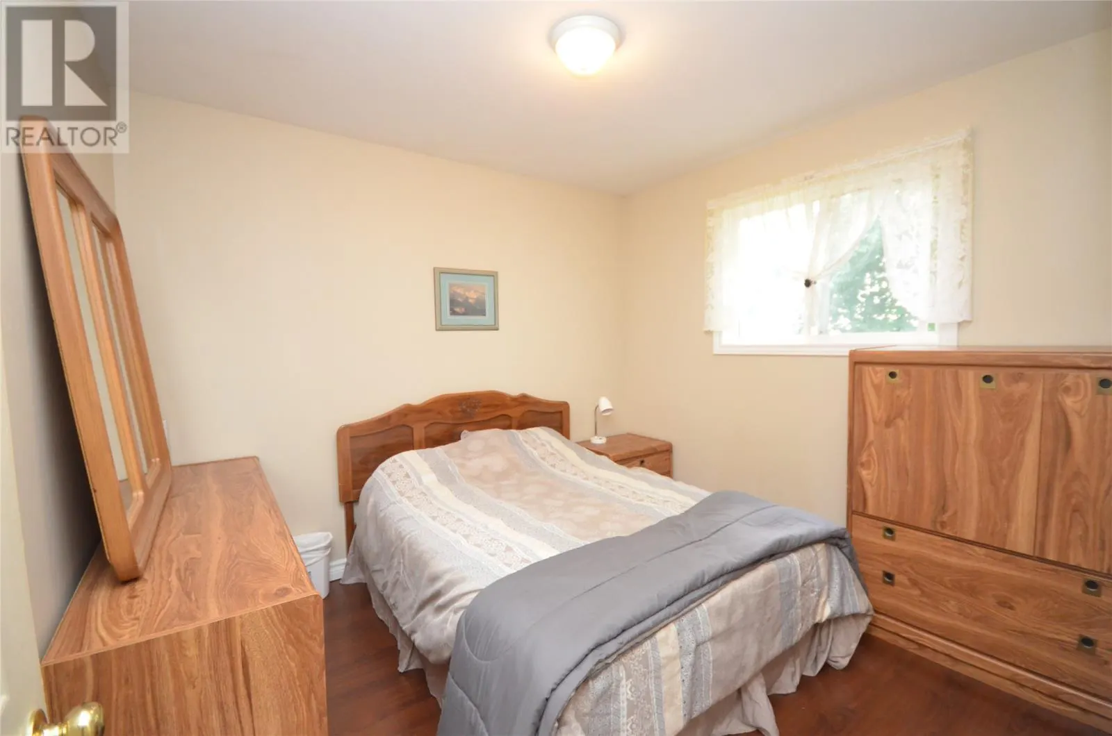 57 CHAMBERLAINS Road