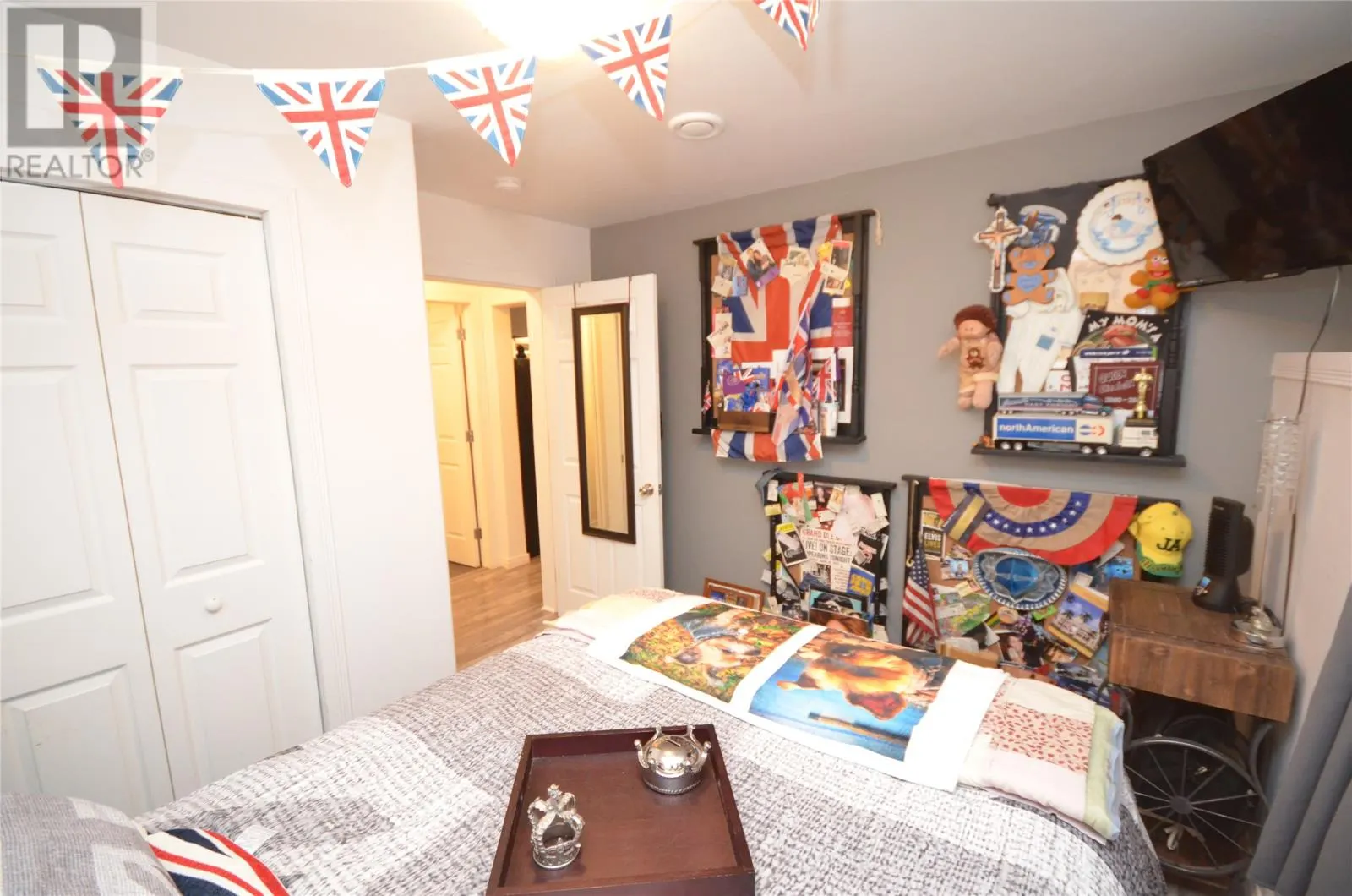 57 CHAMBERLAINS Road