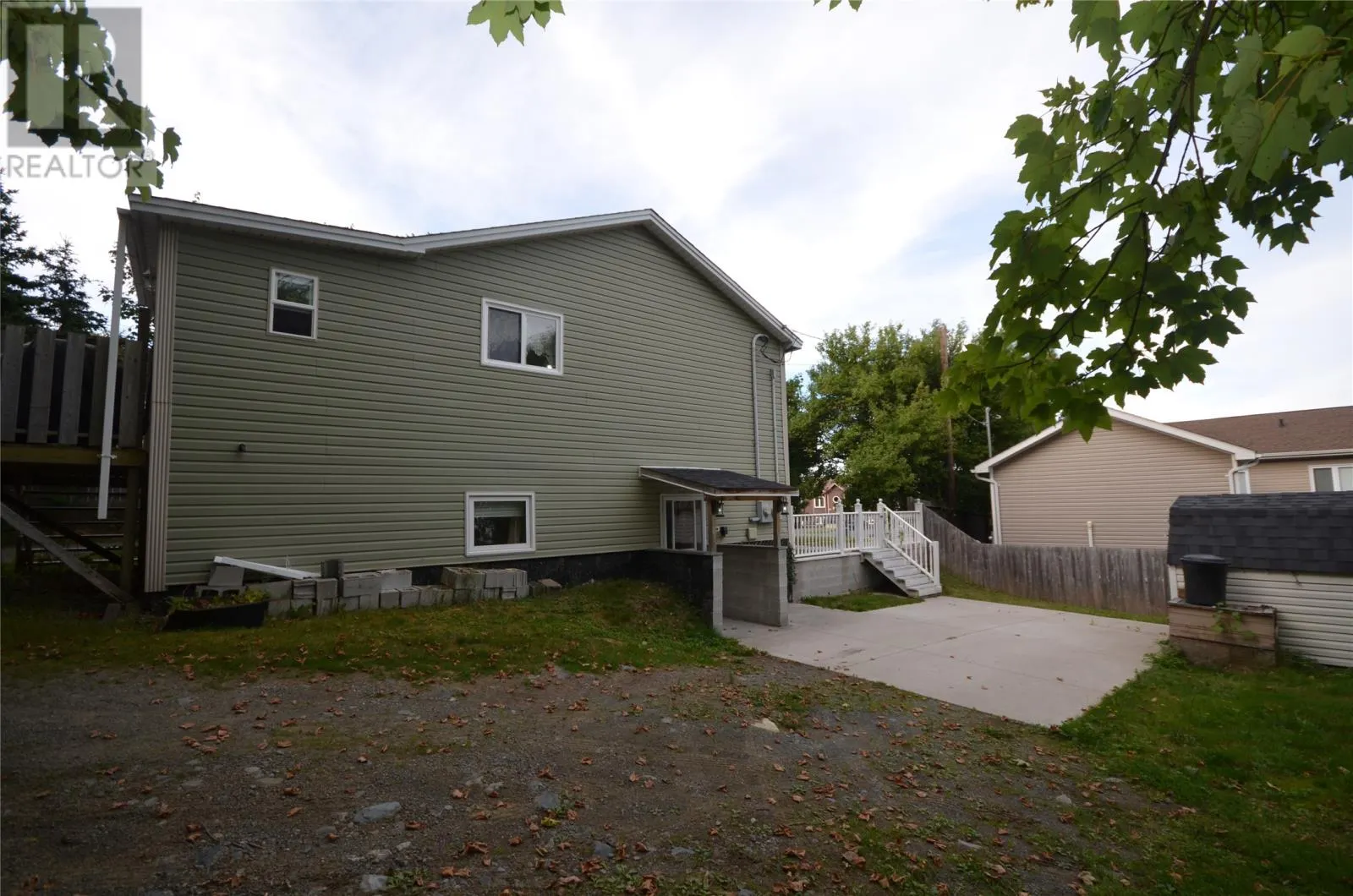 57 CHAMBERLAINS Road