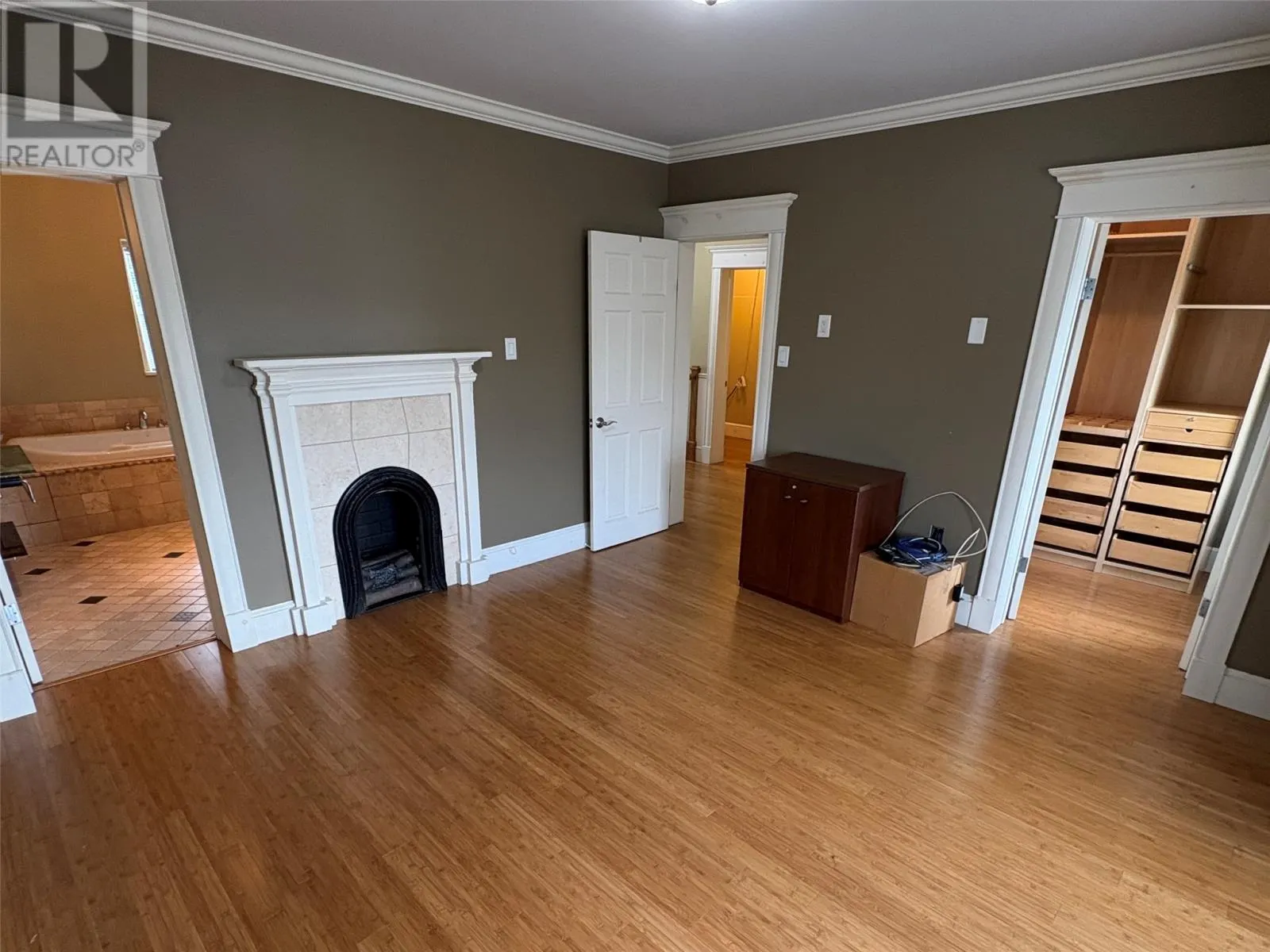 10 Battery Road