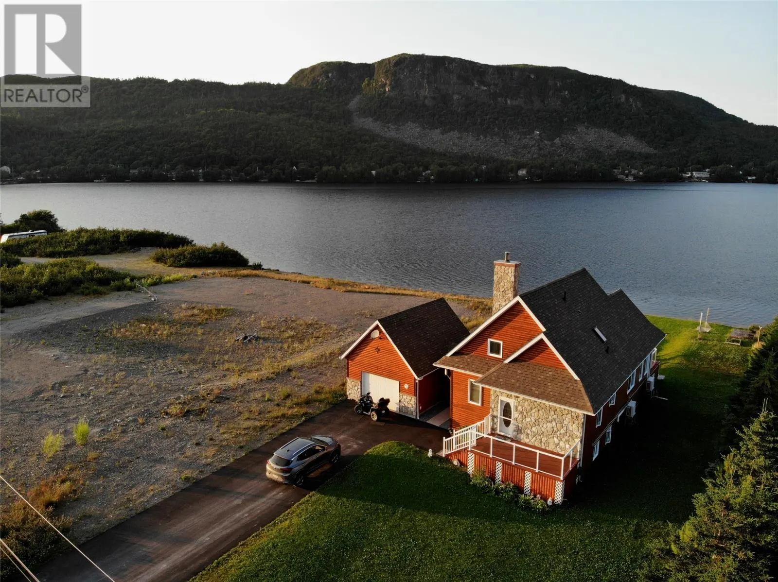 2 REGATTA Drive