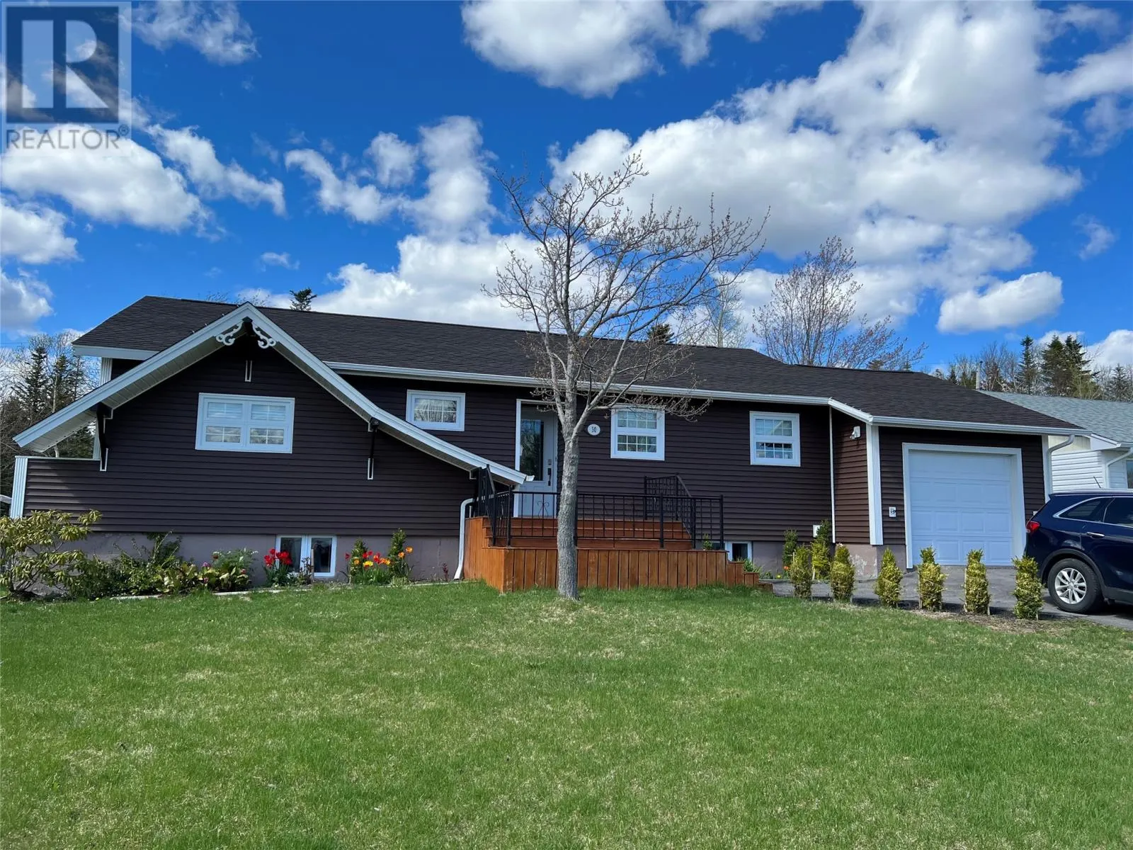 30 Grandy Avenue
