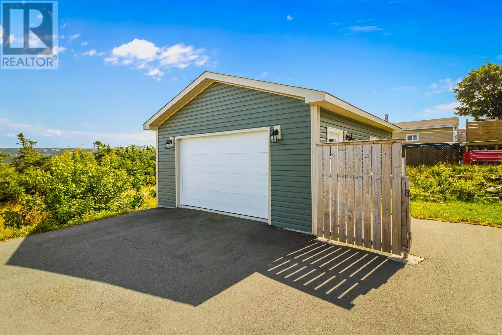 33 Farmland Lane