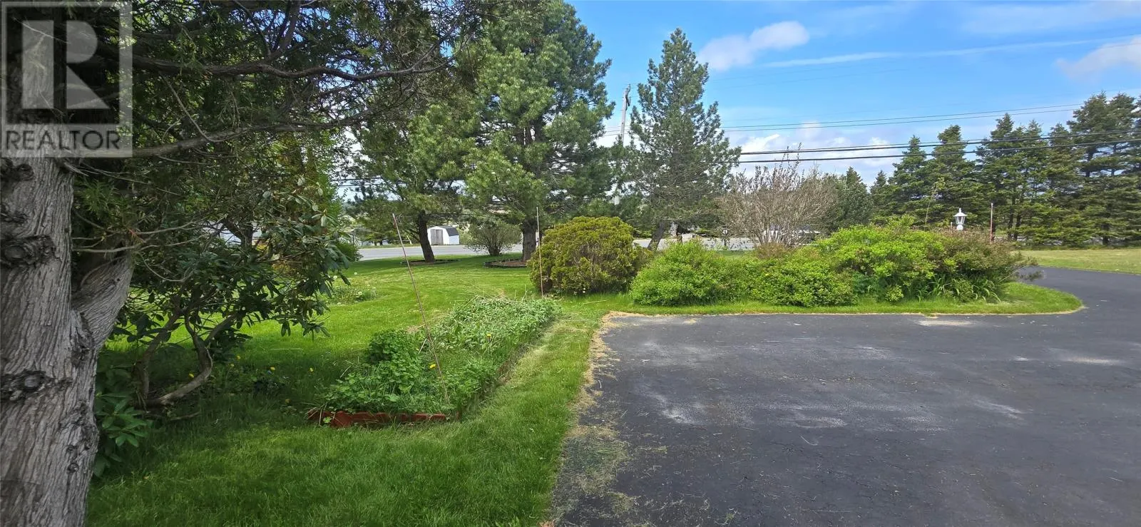 61 Creston Boulevard