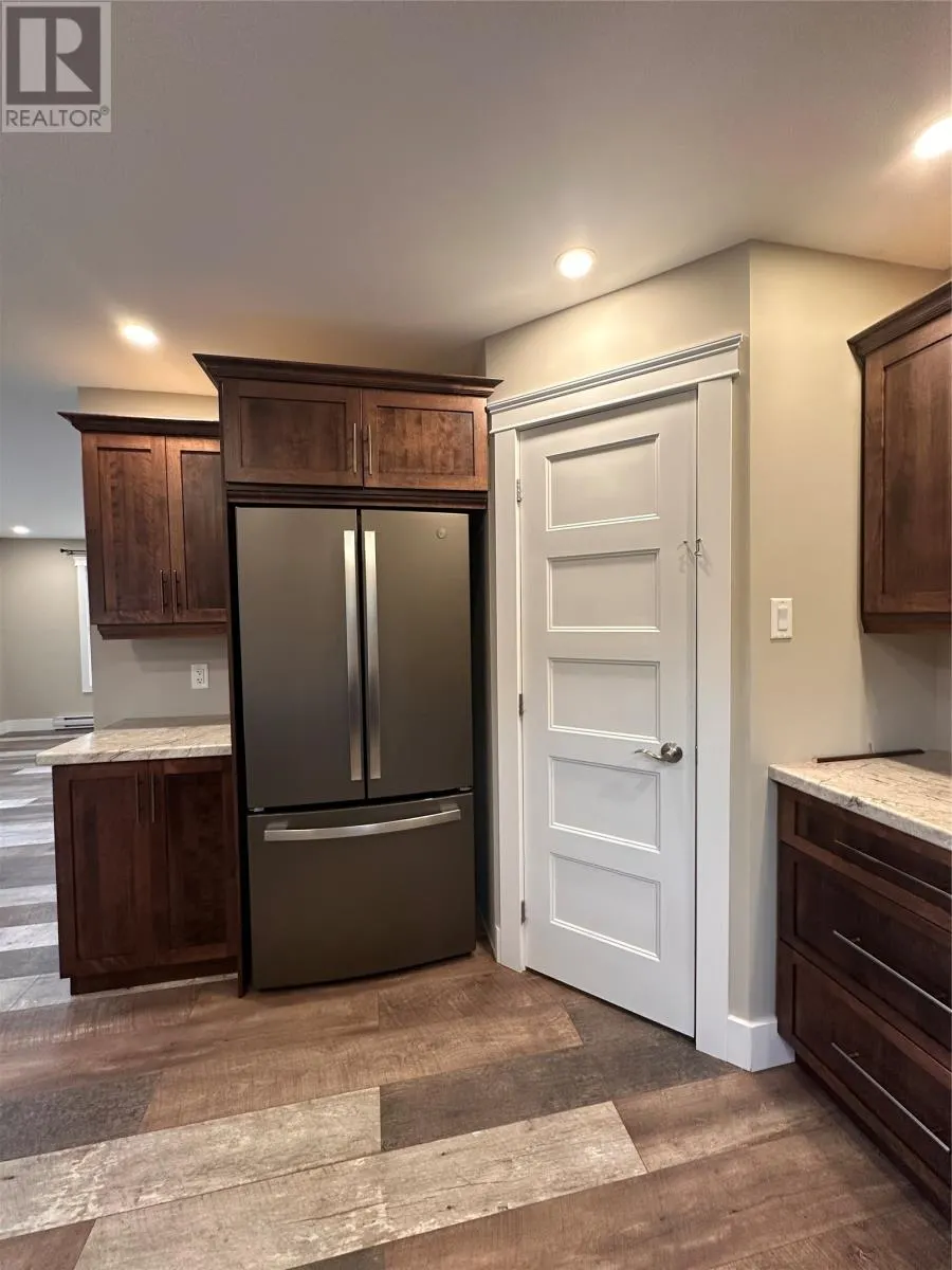 22 Northwest Trail
