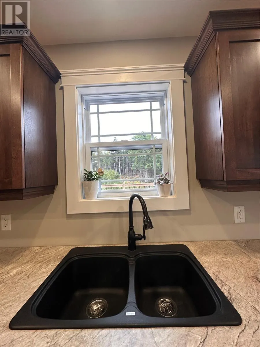 22 Northwest Trail
