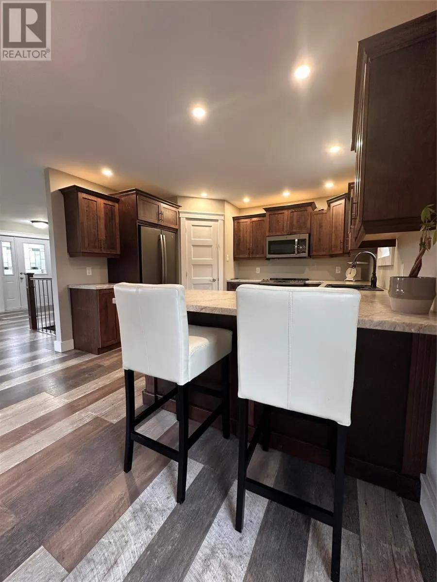 22 Northwest Trail