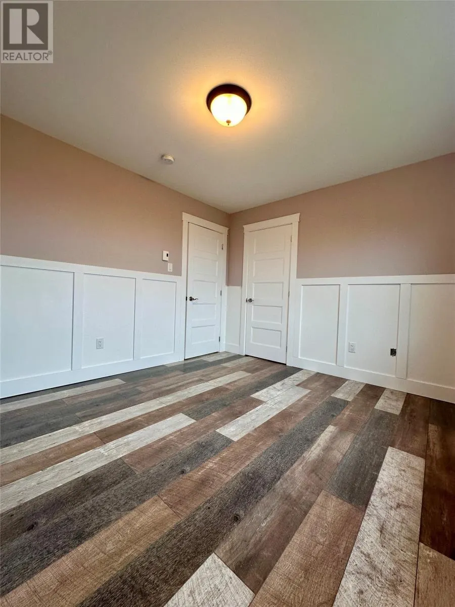 22 Northwest Trail