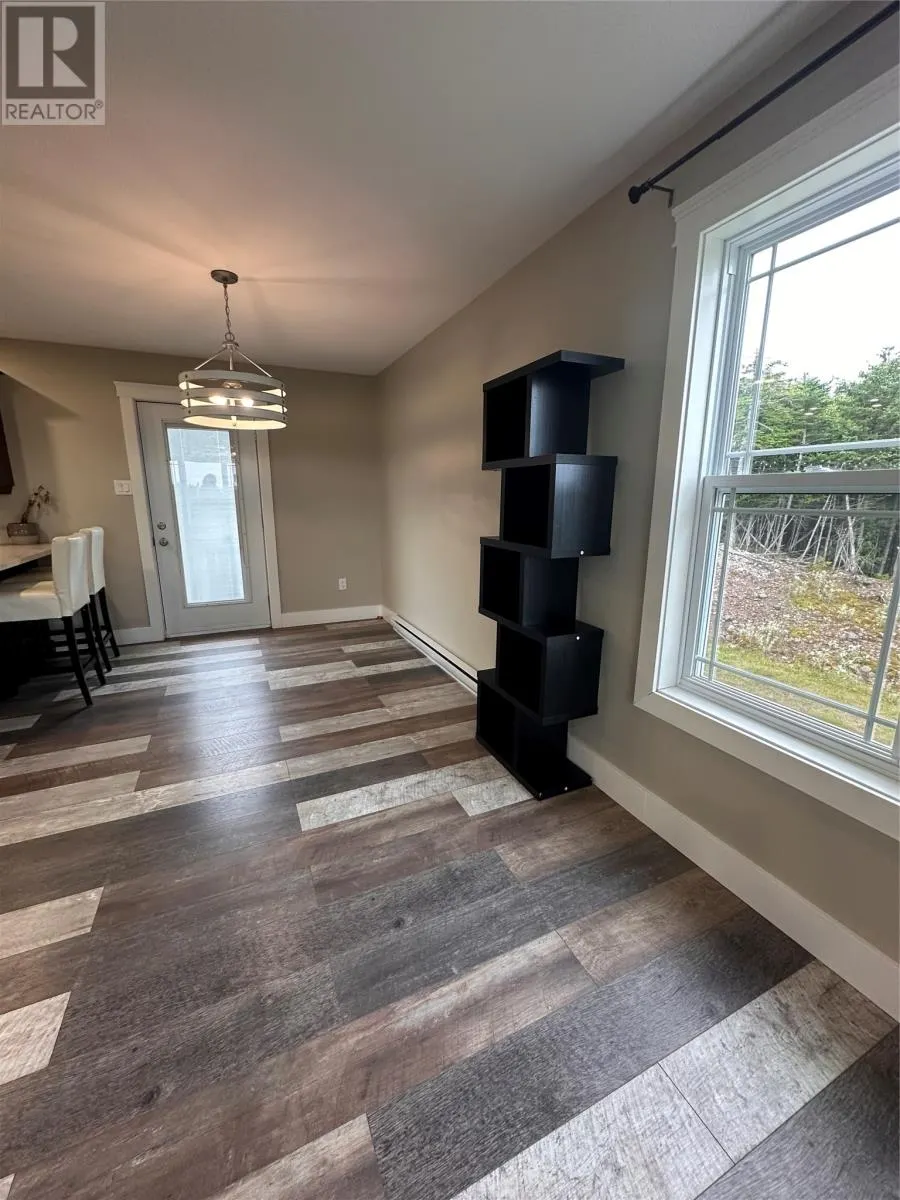 22 Northwest Trail