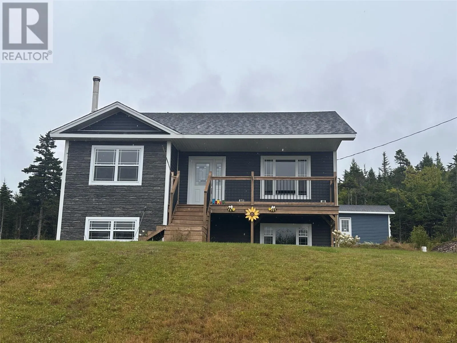 22 Northwest Trail