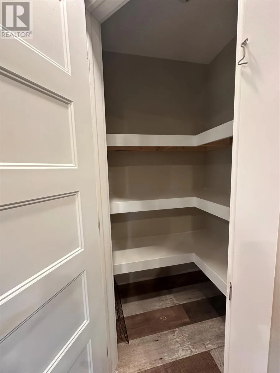22 Northwest Trail
