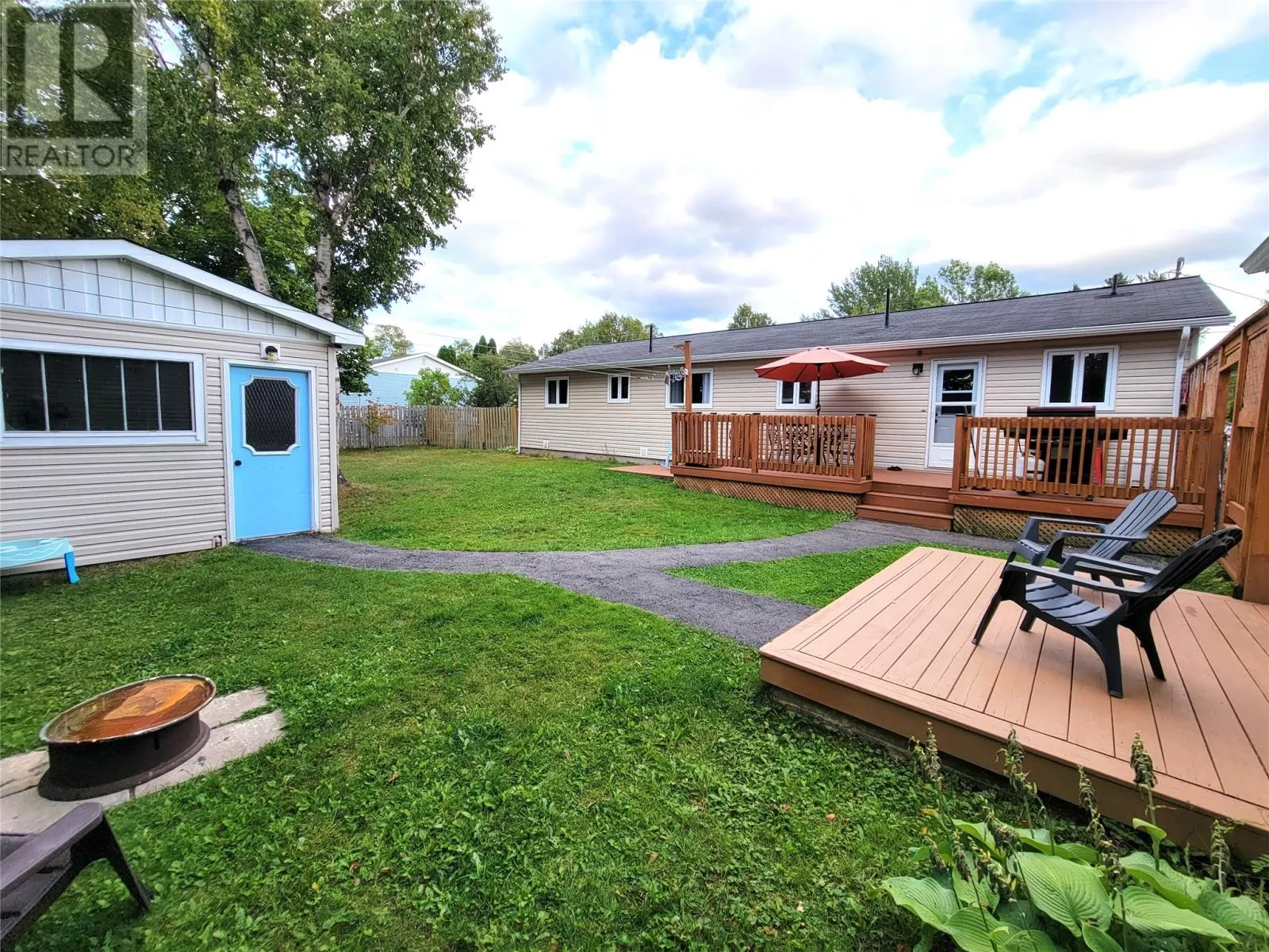 27 Hodder Drive