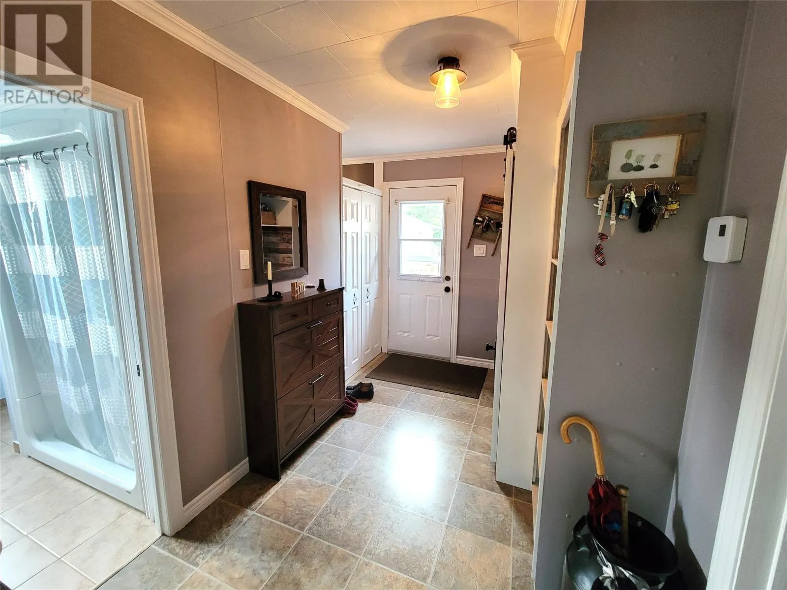 27 Hodder Drive